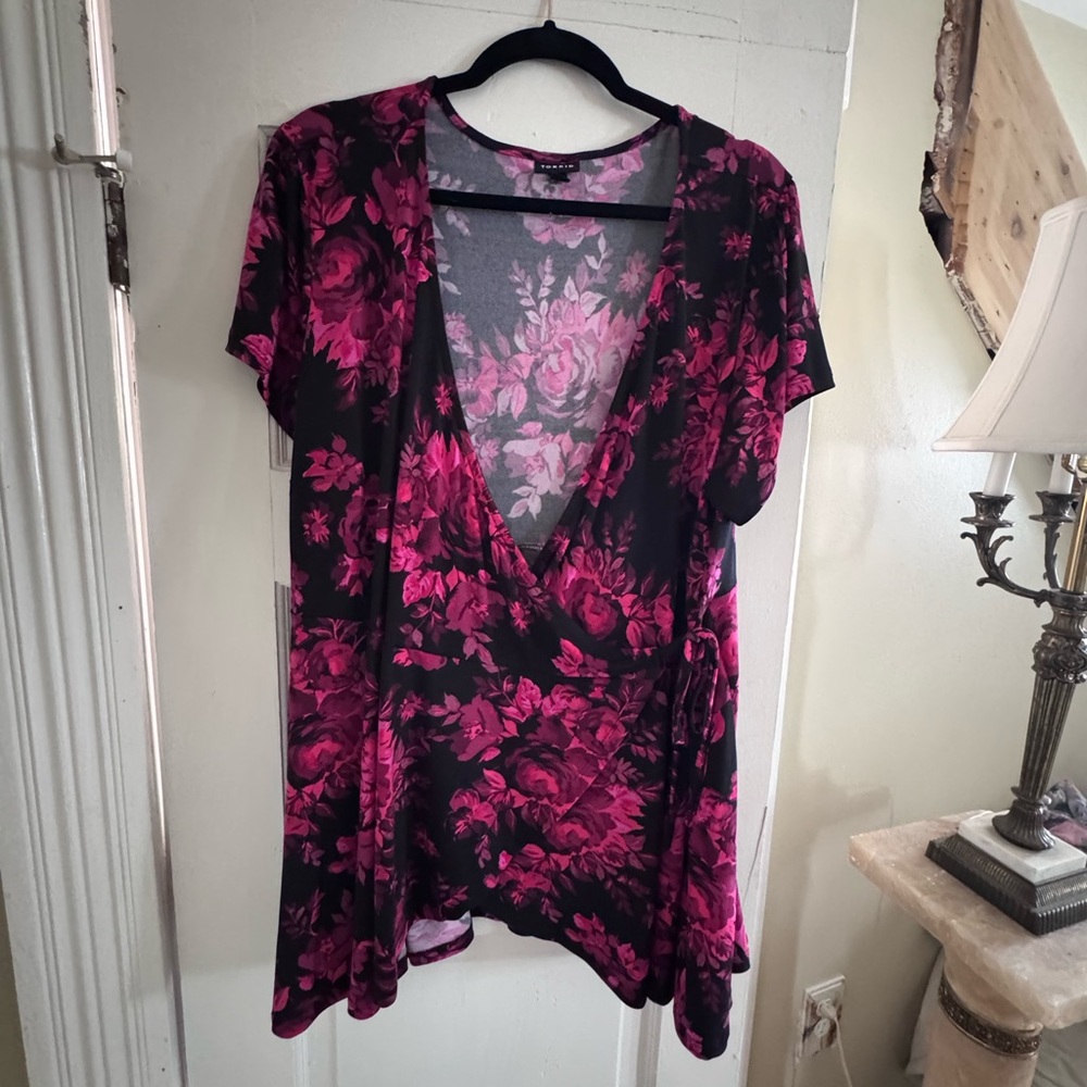 Torrid Black and Pink Floral blouse